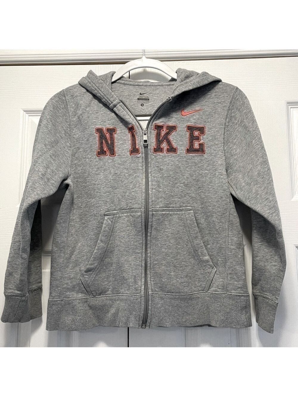 NIKE boys Zip up Hoodie Sweatshirt Jacket Sweater grey size Medium 8-10